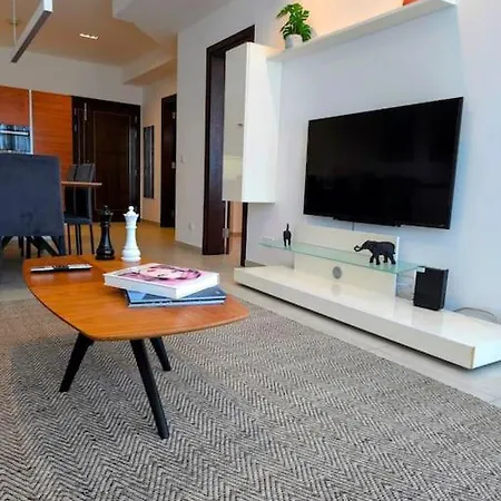 6th Floor Pendergardens Flat Appartamento San Giuliano